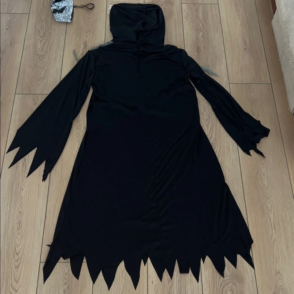 EUC - Soul Stealer Adult Costume - Black - Picture 10 of 12